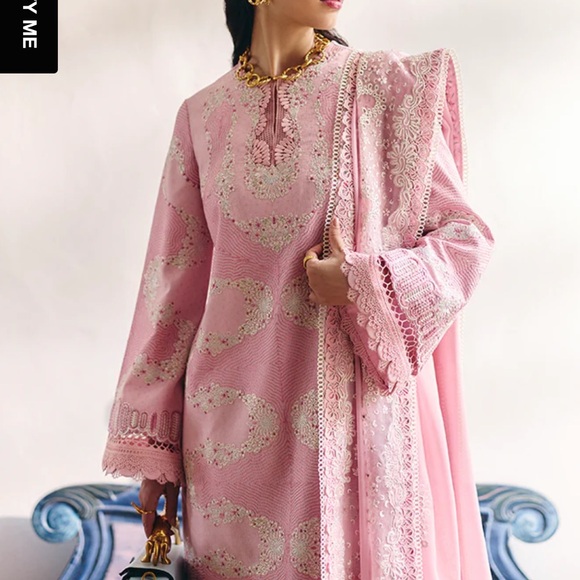 Brand new Suffuse Pakistani three piece Outfit! Super stylish and chic! - Picture 3 of 3